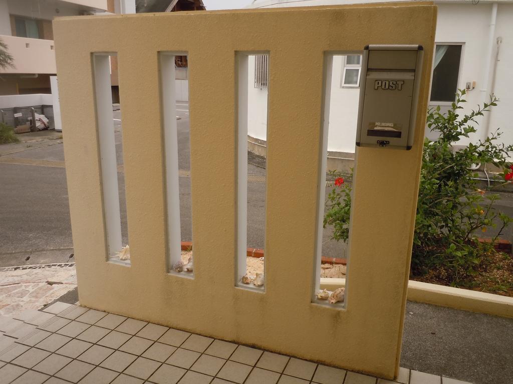 Guest House Route 6 Yomitan Exterior photo