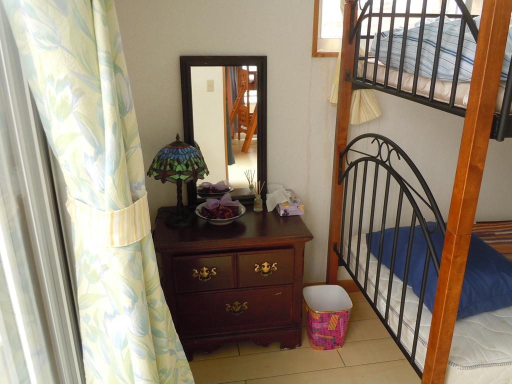 Guest House Route 6 Yomitan Exterior photo