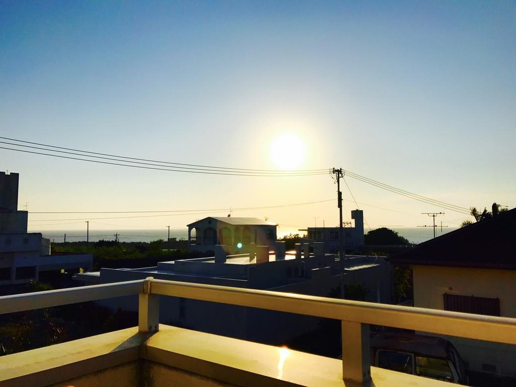 Guest House Route 6 Yomitan Exterior photo
